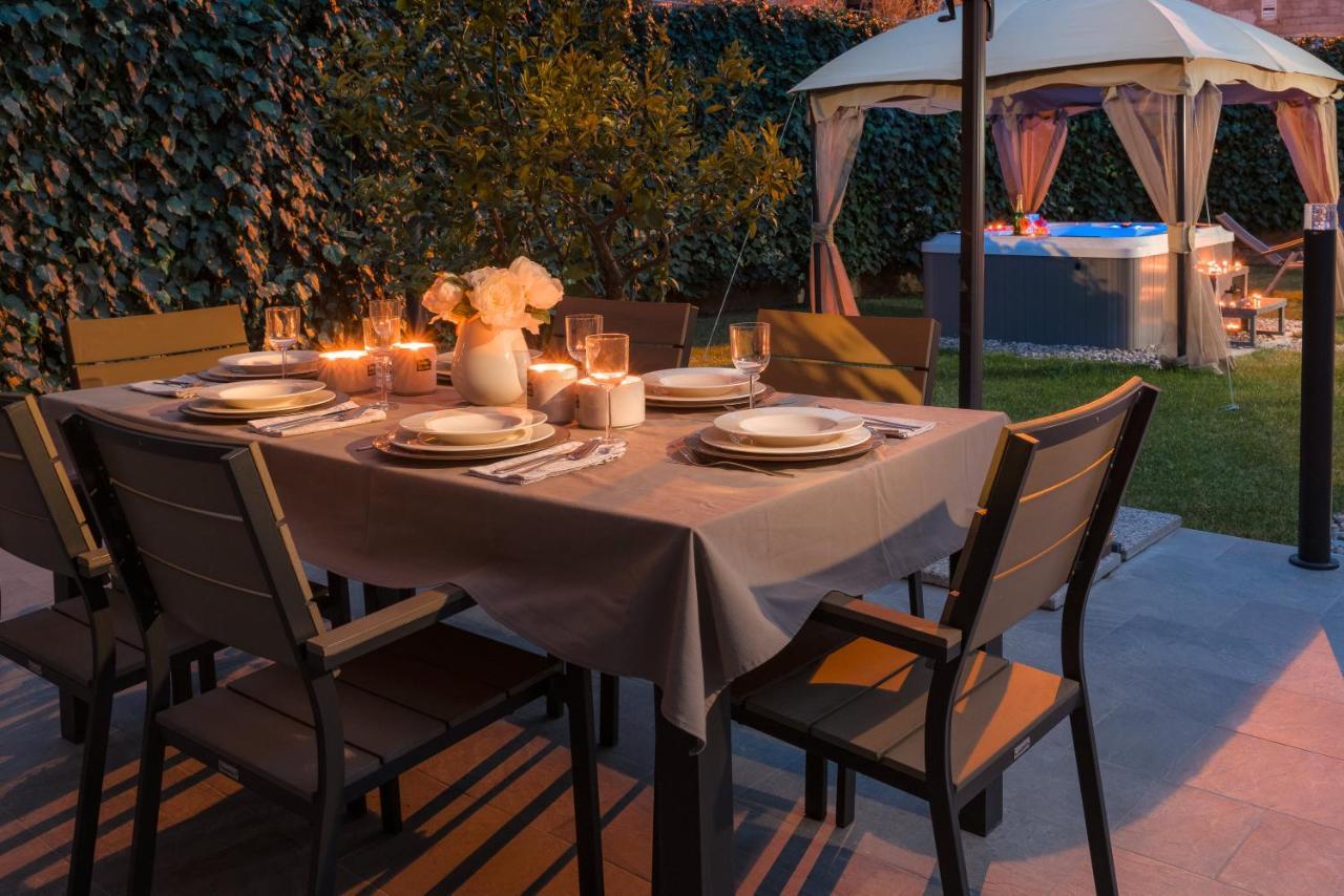 Villa Roko- The Spacious Luxury Trogir Eksteriør bilde